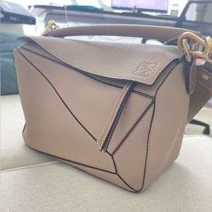 COPY - Loewe Puzzle Medium Leather Shoulder Bag- sand